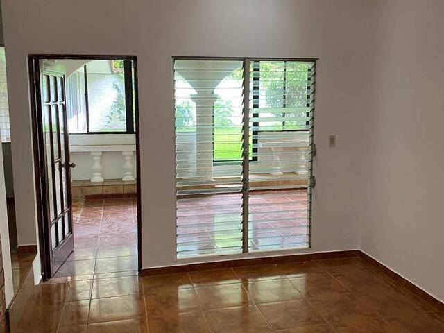 #52 - Casas y Residencias para Venta en San Salvador - San Salvador - 3